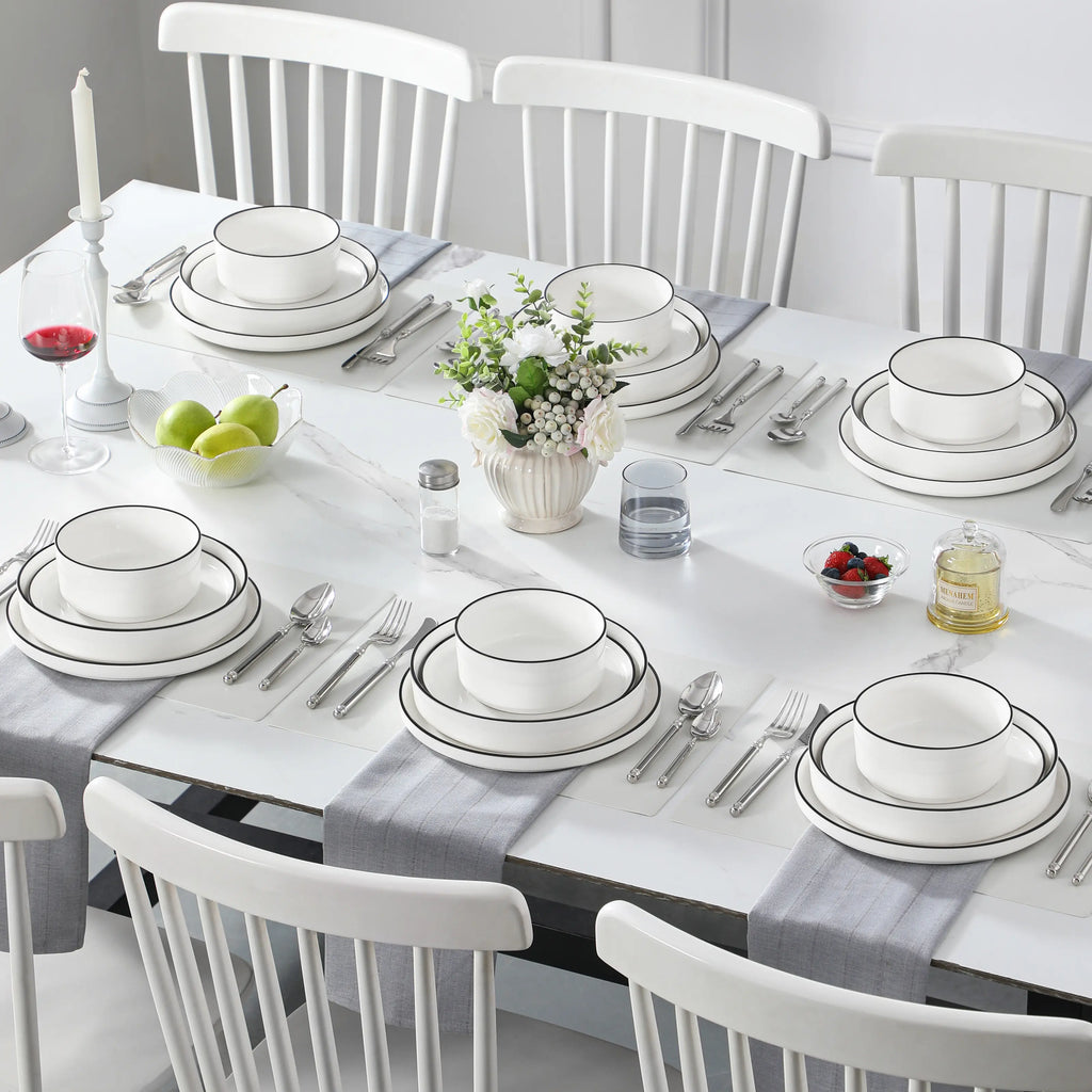 Porcelain Dinnerware Set